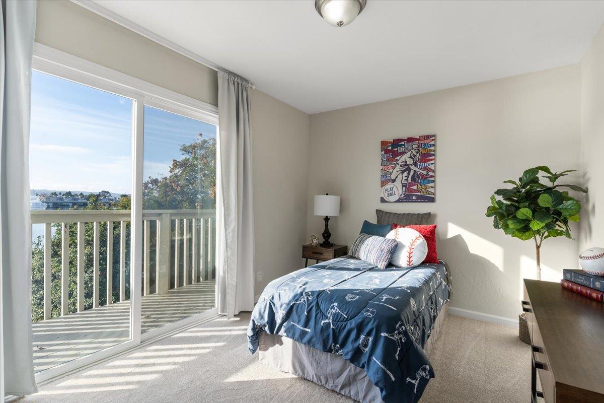 154 Beach Park Boulevard