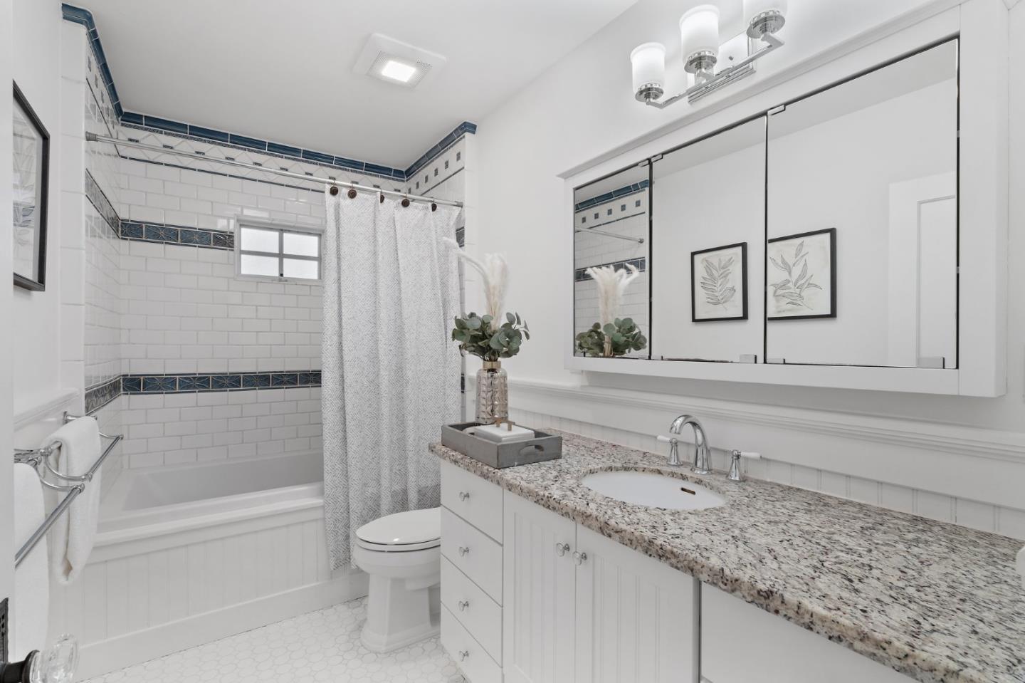 1377 Yosemite Avenue