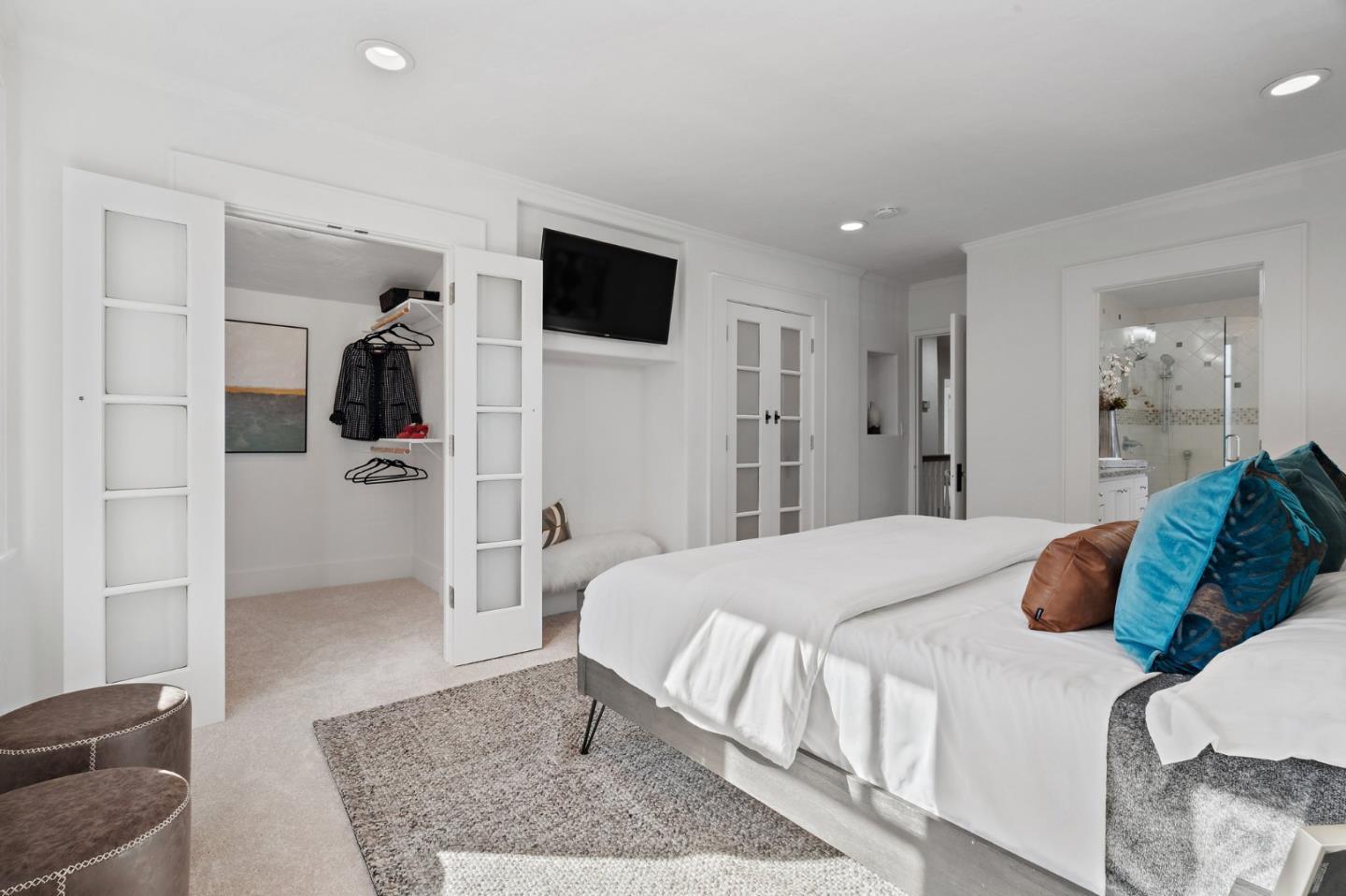 1377 Yosemite Avenue