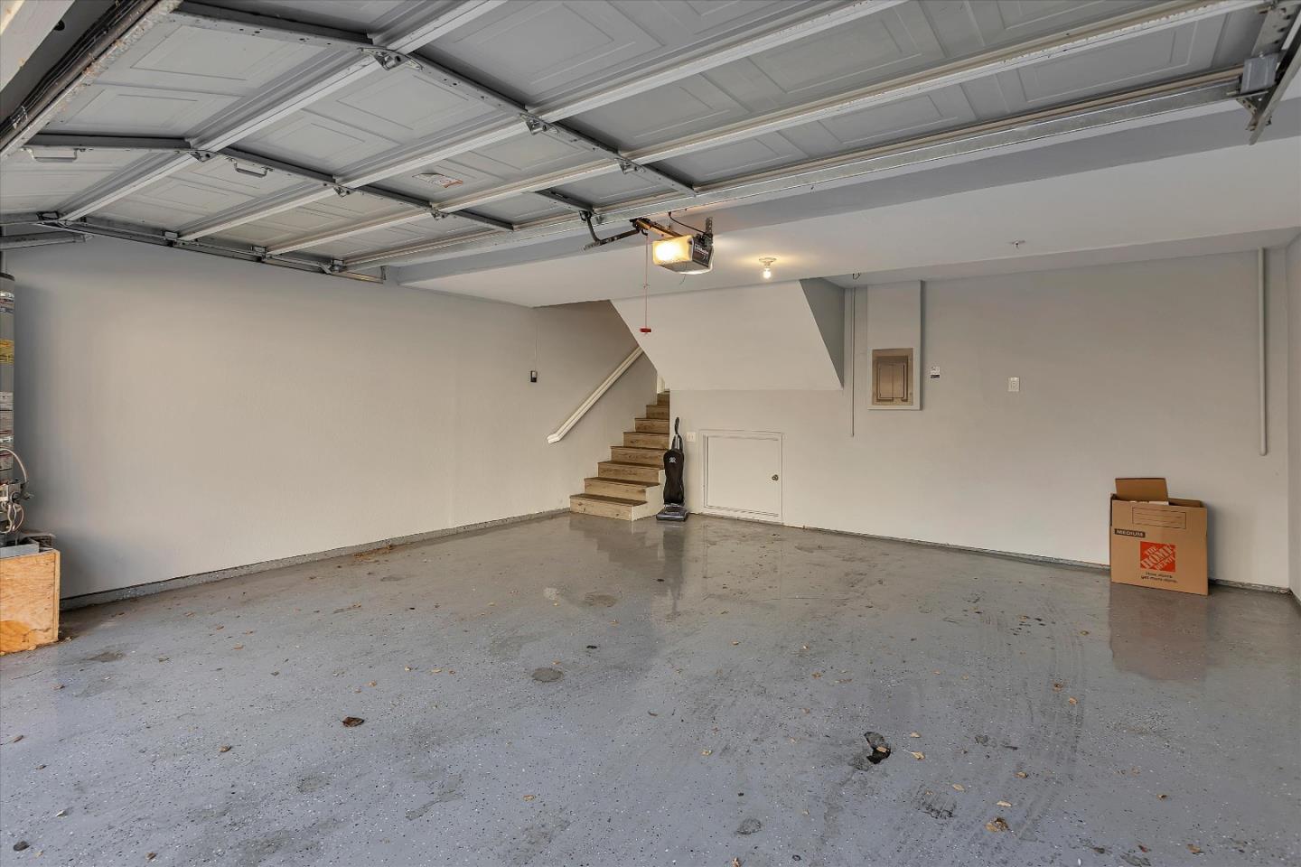 1835 Sterling Landing