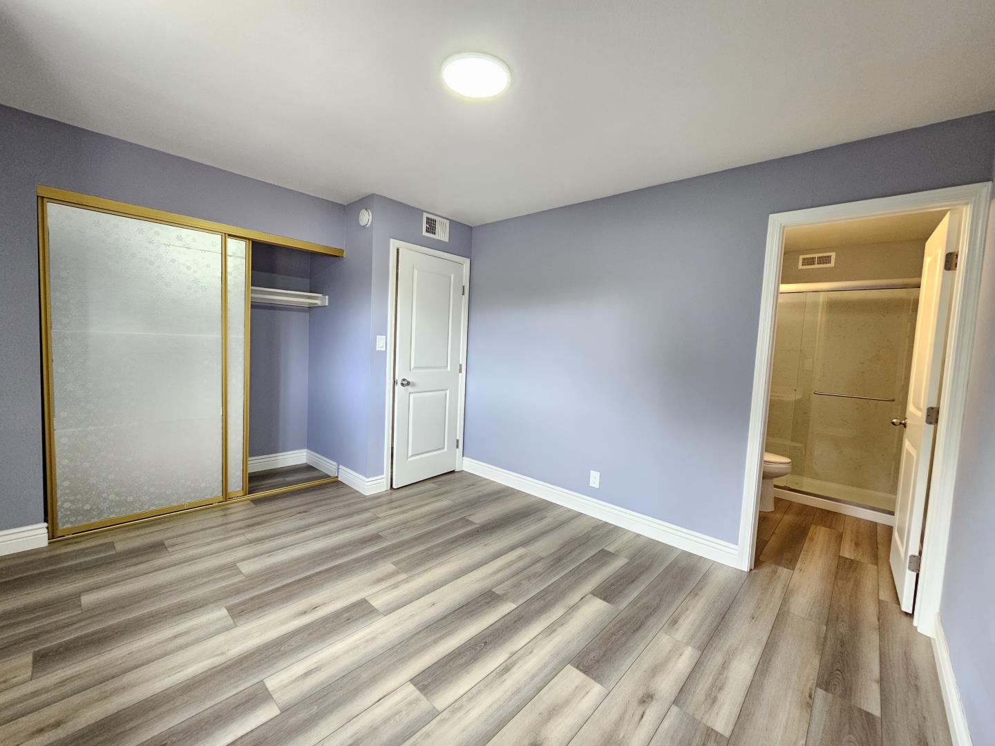 2055 Aldengate Way Unit: 2