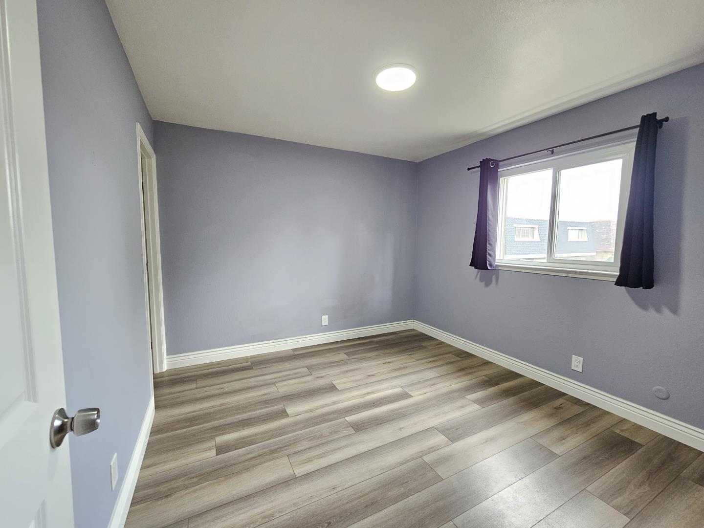 2055 Aldengate Way Unit: 2