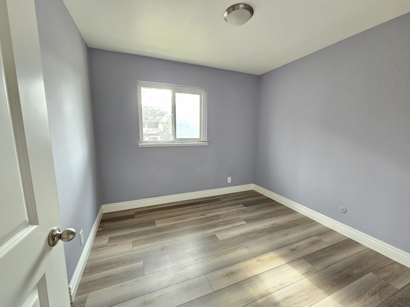 2055 Aldengate Way Unit: 2