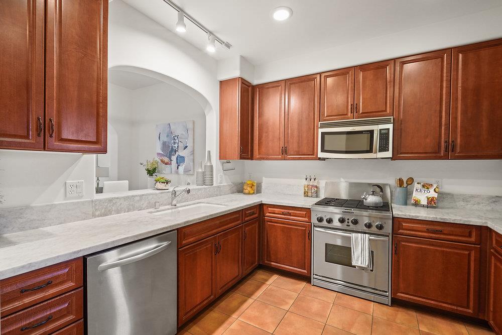 220 View Street Unit: 220