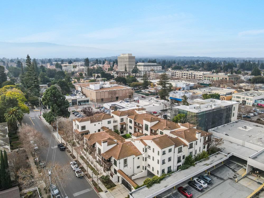 220 View Street Unit: 220