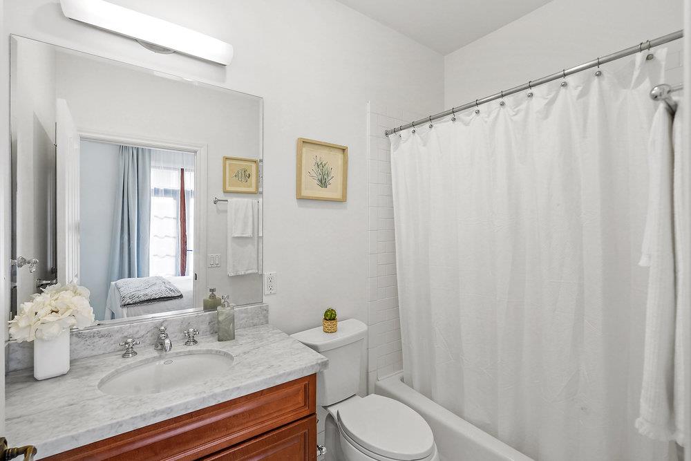 220 View Street Unit: 220