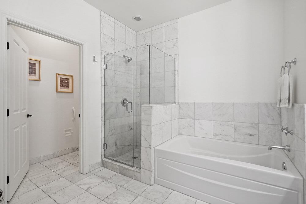 220 View Street Unit: 220