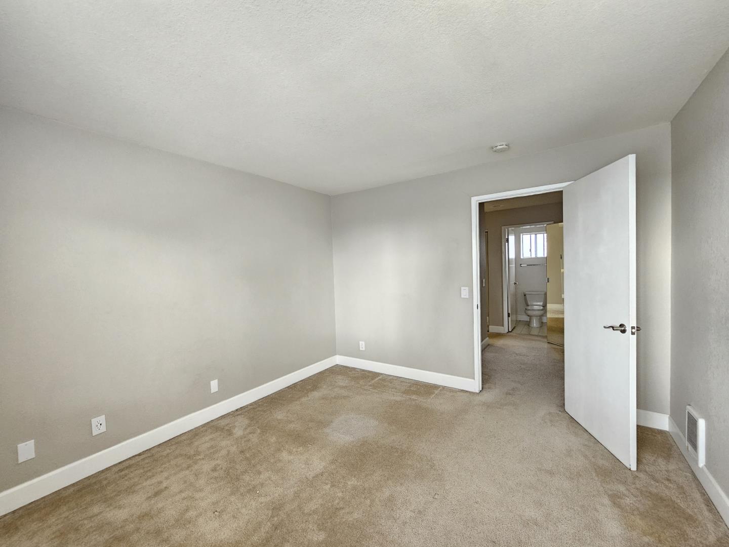 695 Bristol Drive Unit: 380