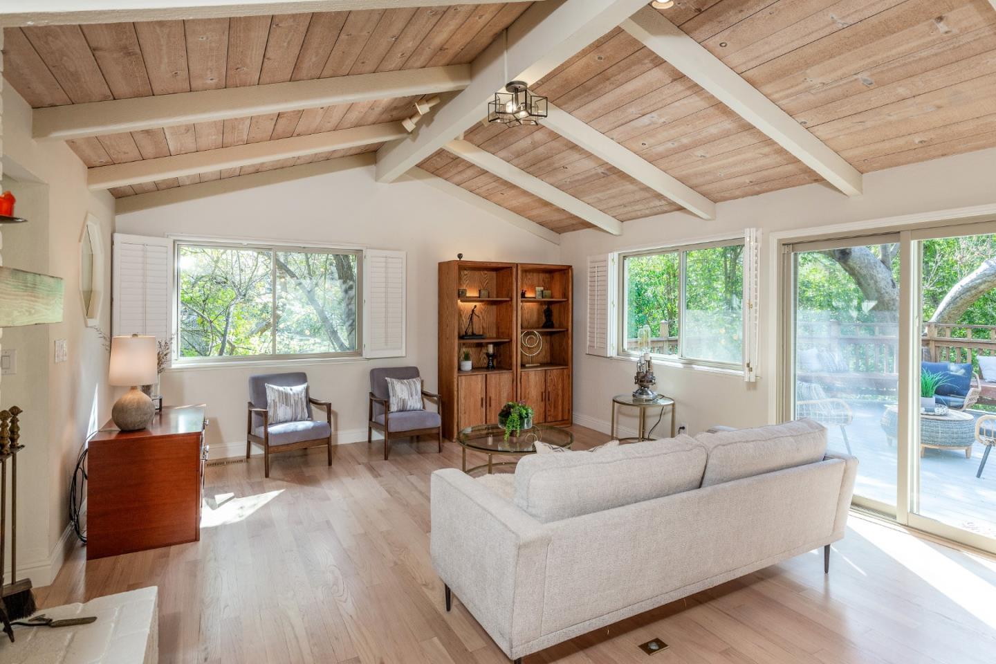 1256 Echo Ridge Court