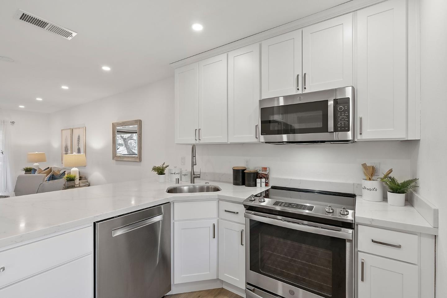 451 Alberto Way Unit: D244