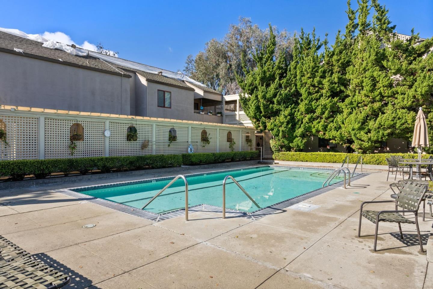 451 Alberto Way Unit: D244