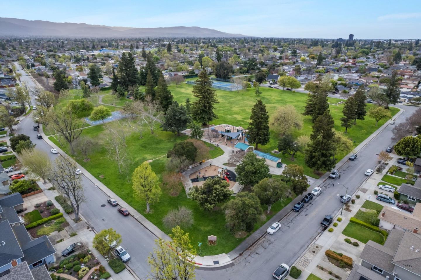 1742 Willow Creek CT