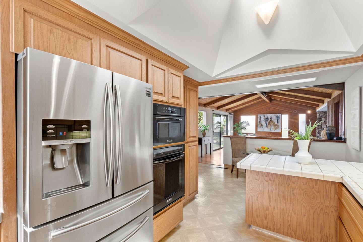 1742 Willow Creek CT