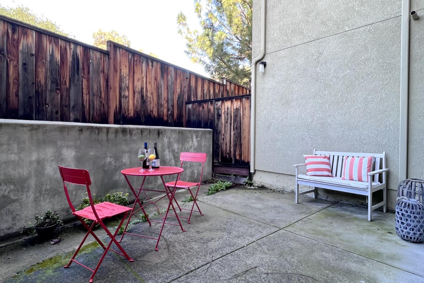 3239 Amidy Garden WAY