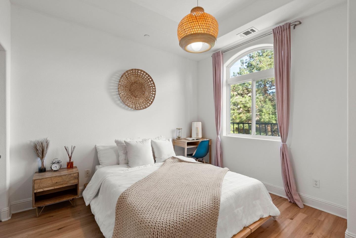 3239 Amidy Garden WAY