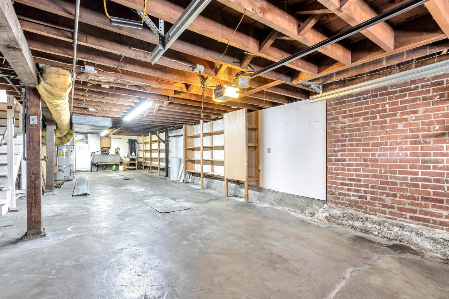 120 San Antonio Avenue