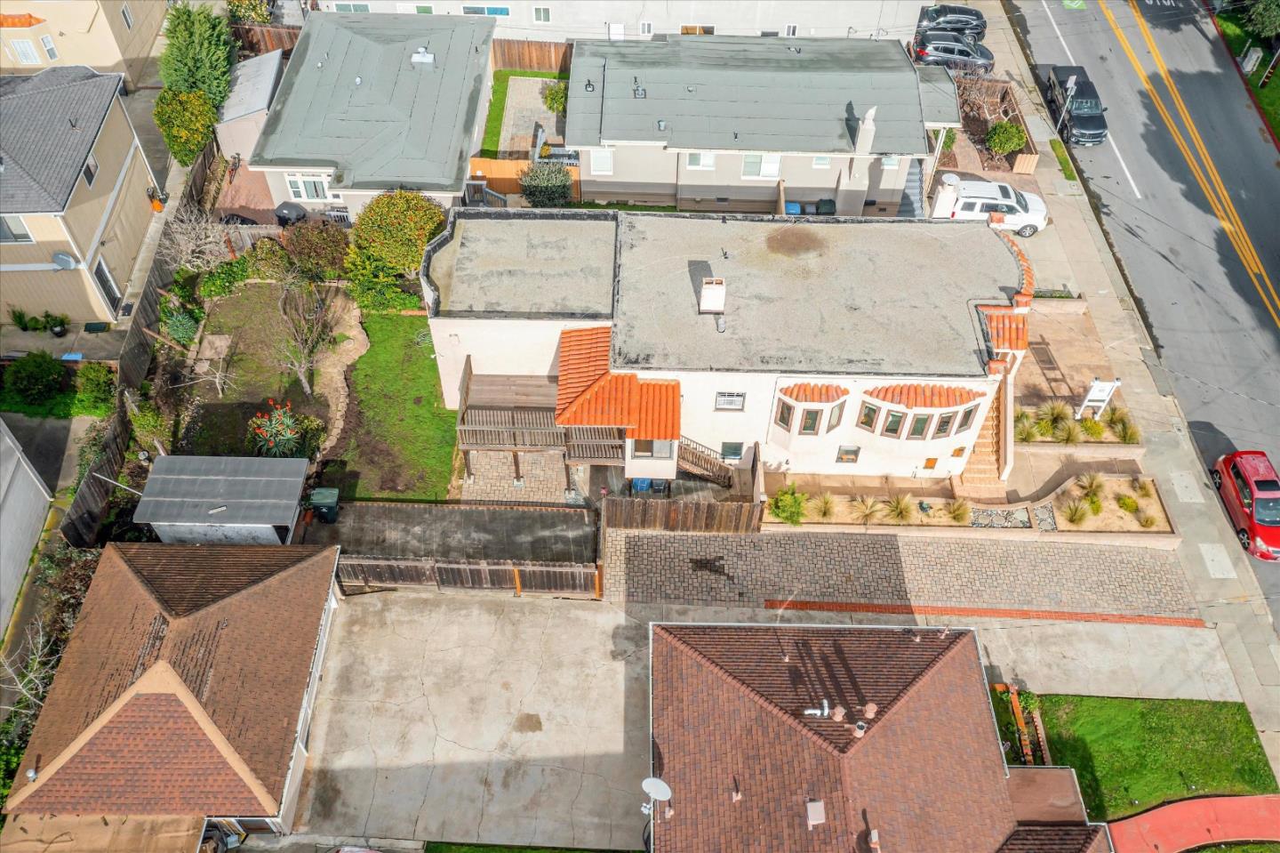 120 San Antonio Avenue