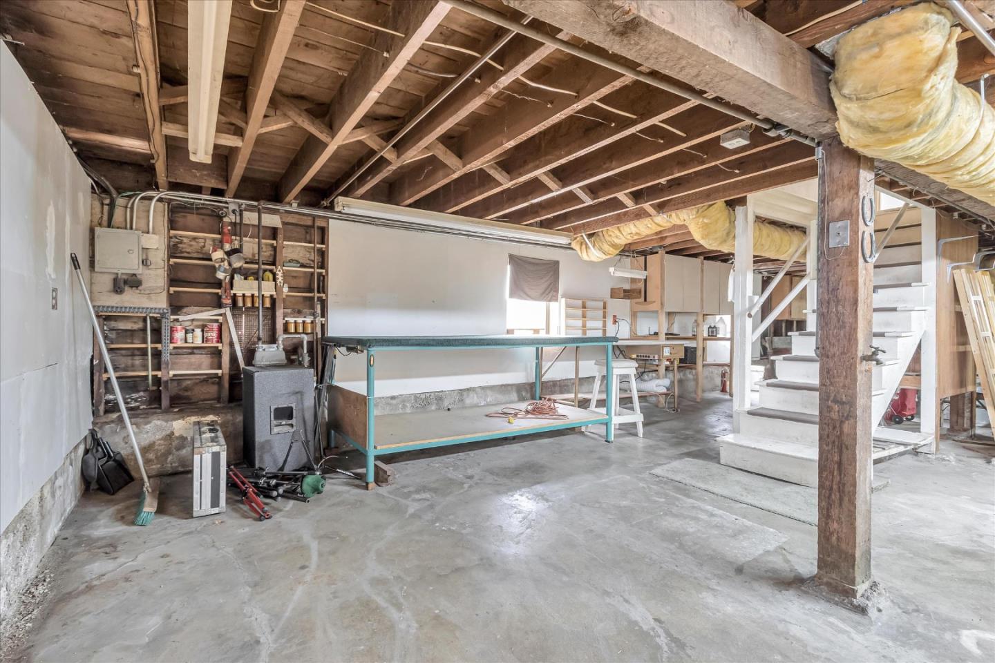 120 San Antonio Avenue