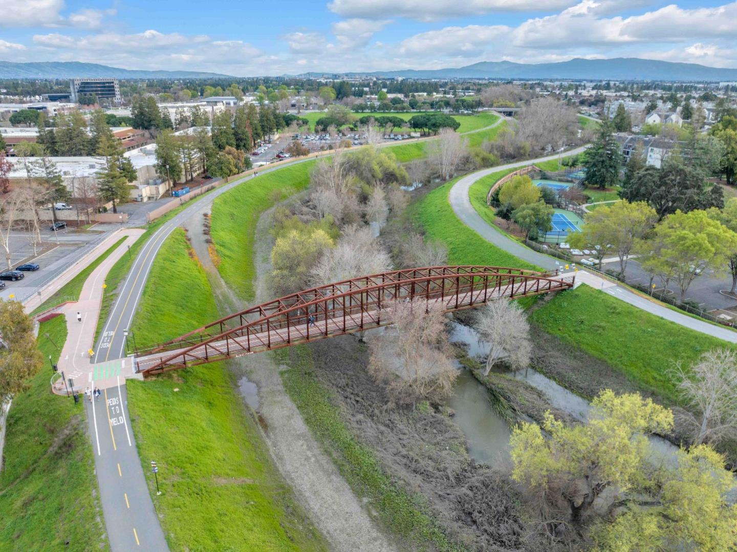 3901 Lick Mill BLVD 208