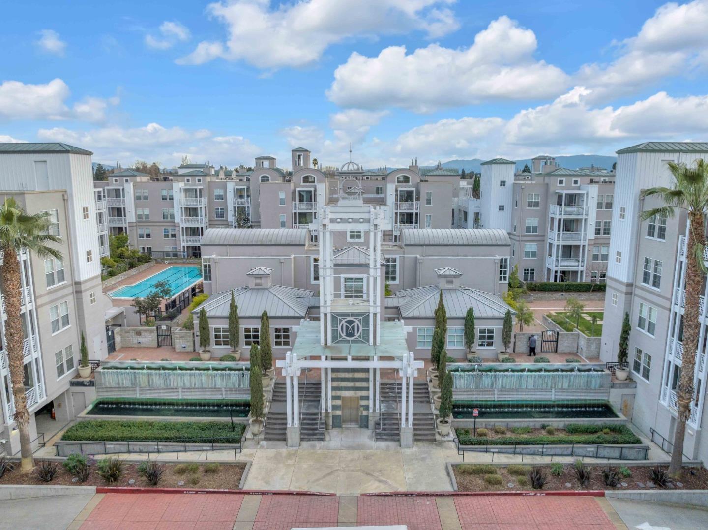 3901 Lick Mill BLVD 208