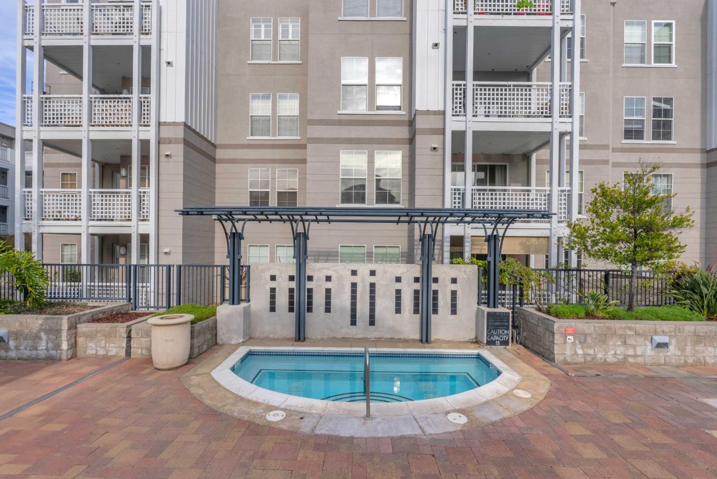 3901 Lick Mill BLVD 208