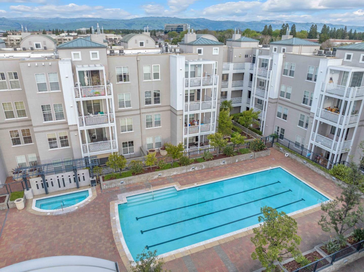 3901 Lick Mill BLVD 208