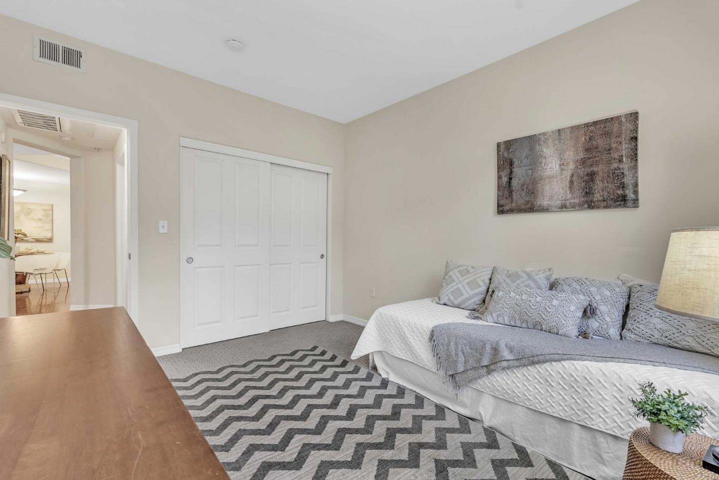 3901 Lick Mill BLVD 208