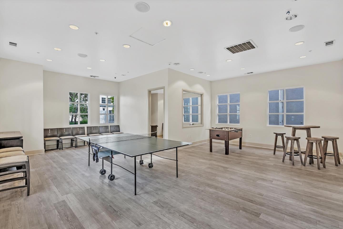 3901 Lick Mill BLVD 208