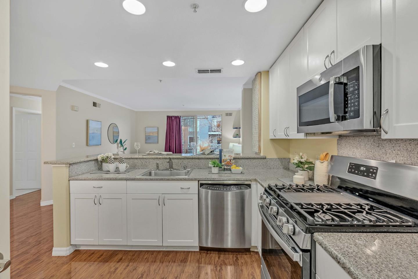 3901 Lick Mill BLVD 208