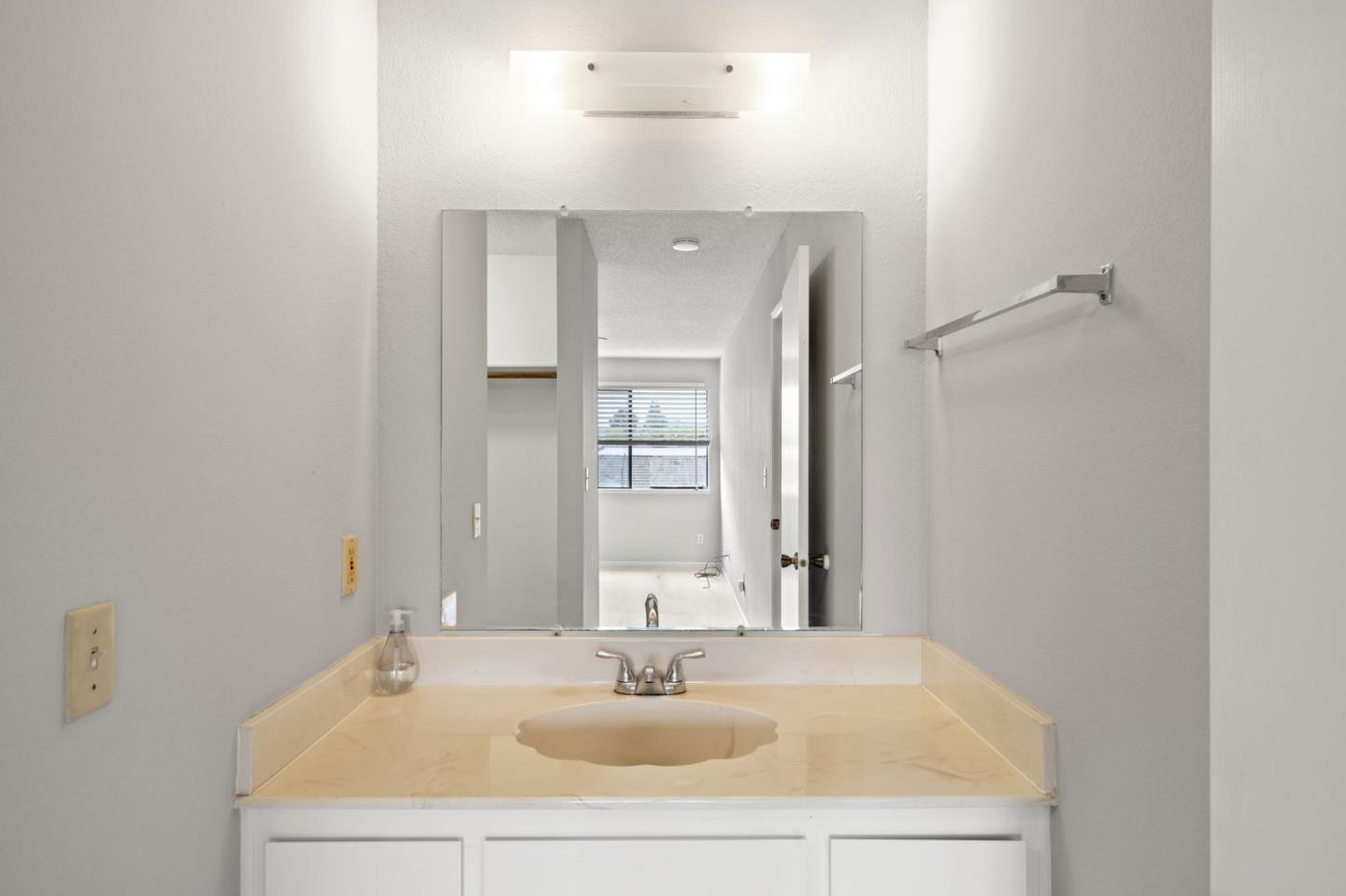 5030 Valley Crest DR 92