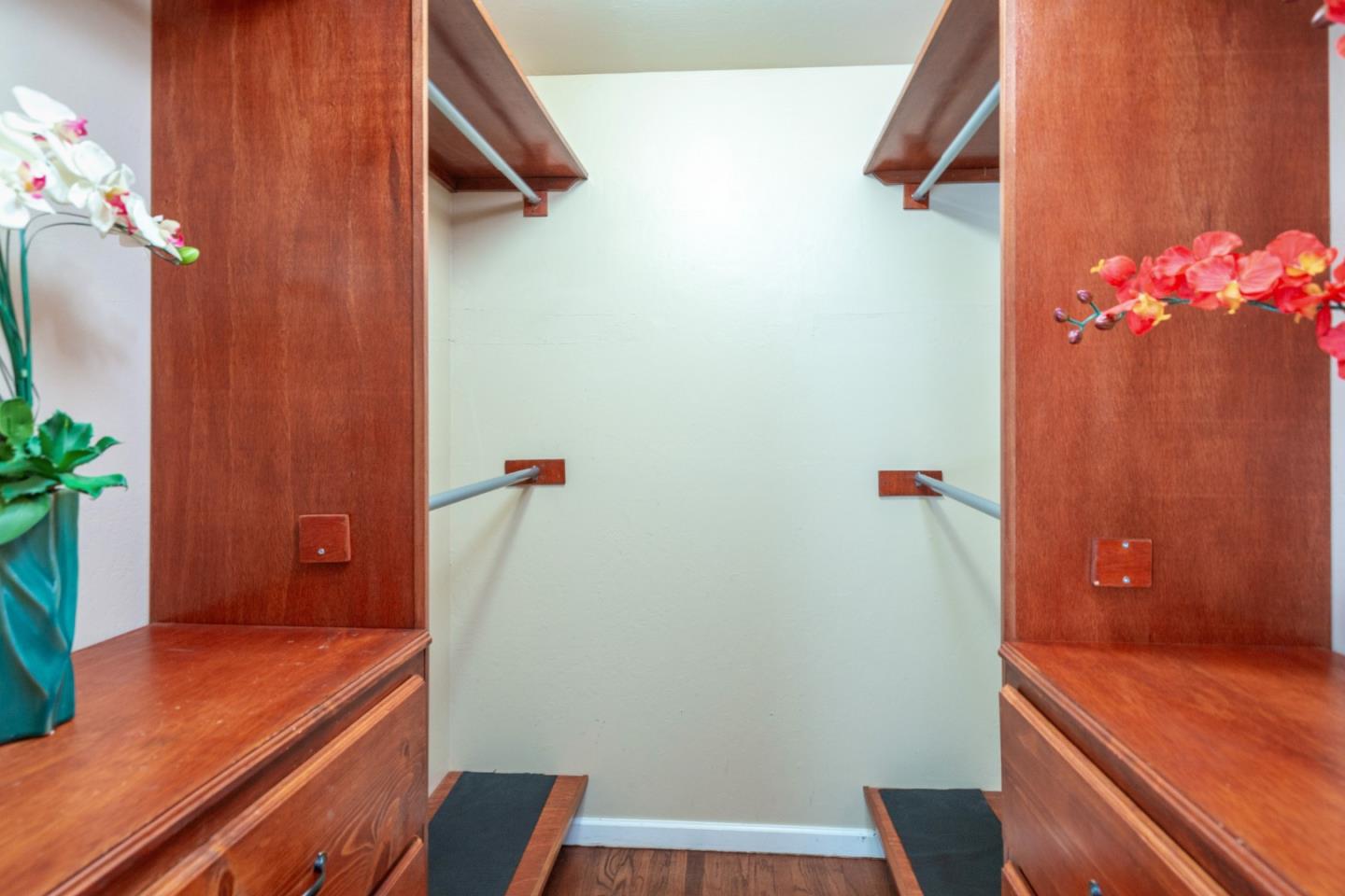 6051 Santa Ysabel WAY