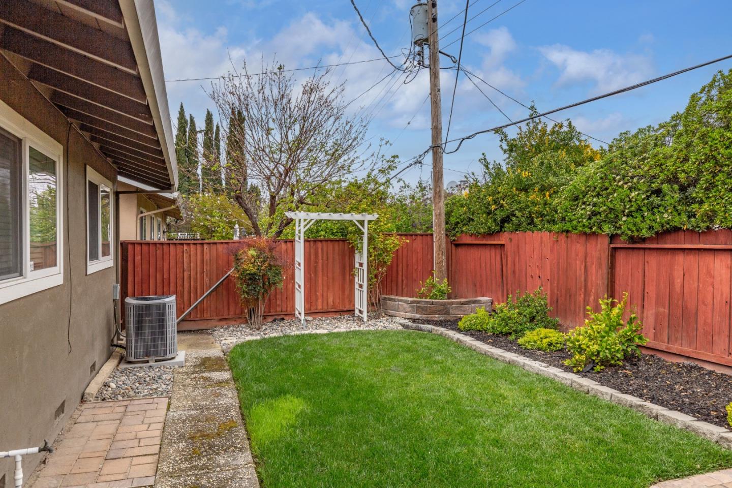 6051 Santa Ysabel WAY