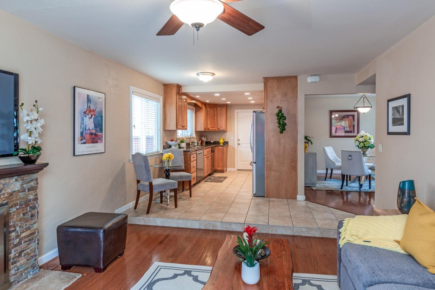 6051 Santa Ysabel WAY