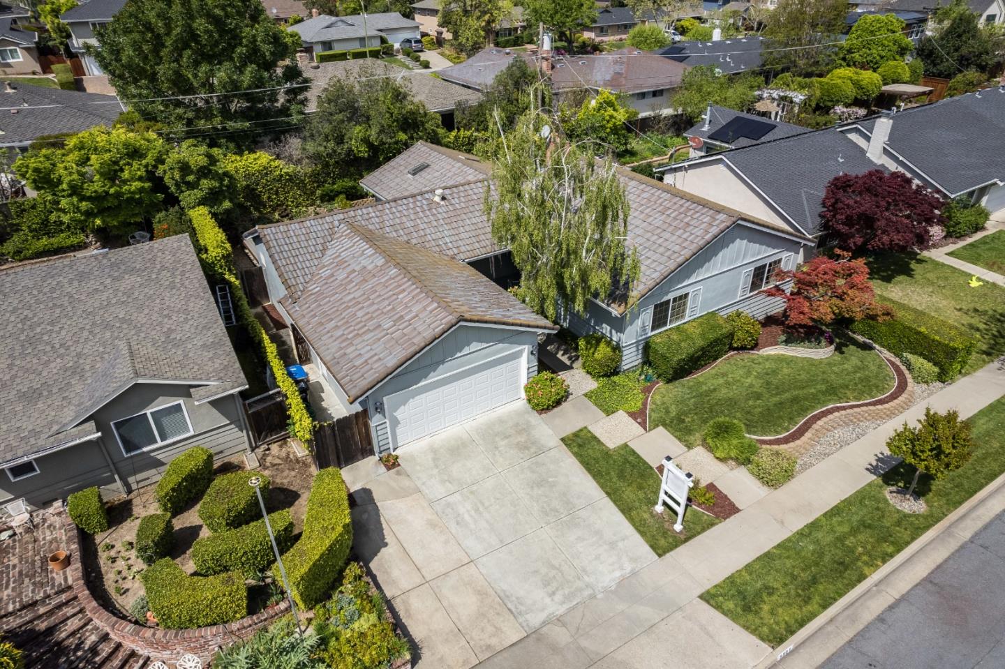 5501 Blossom Acres DR