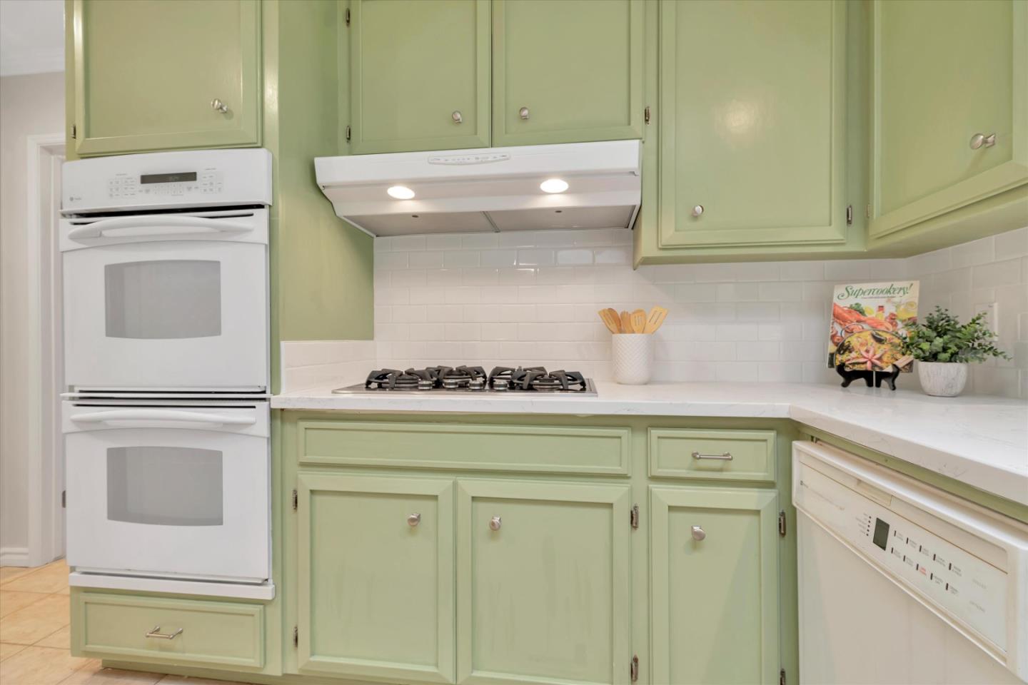 5451 Blossom Wood DR