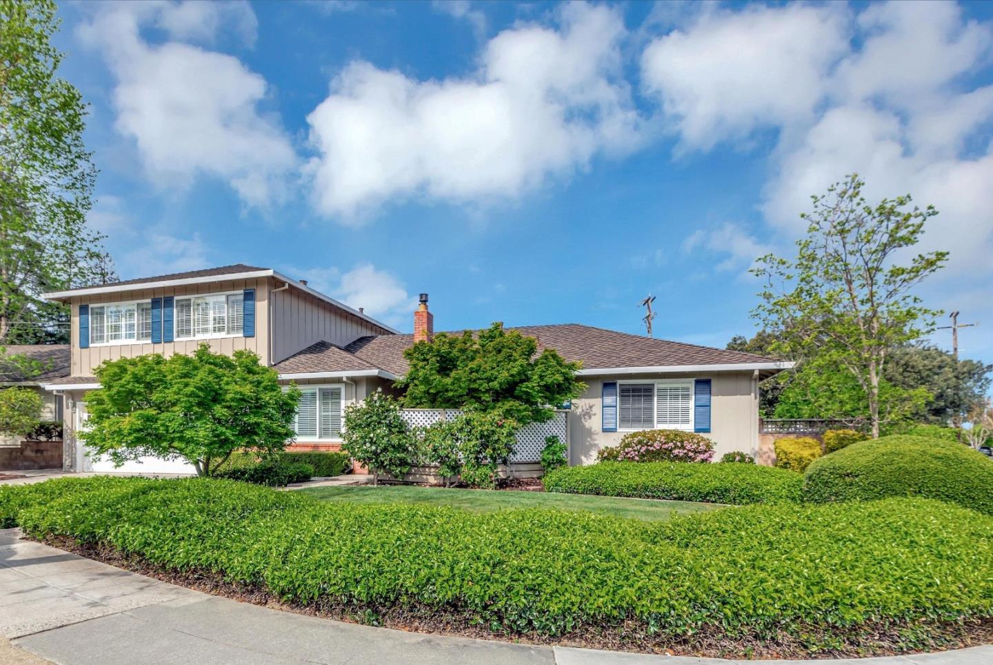 5451 Blossom Wood DR