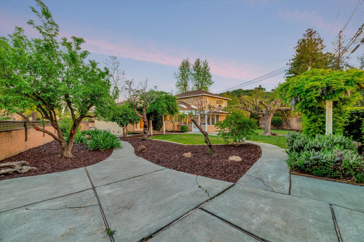 5451 Blossom Wood DR