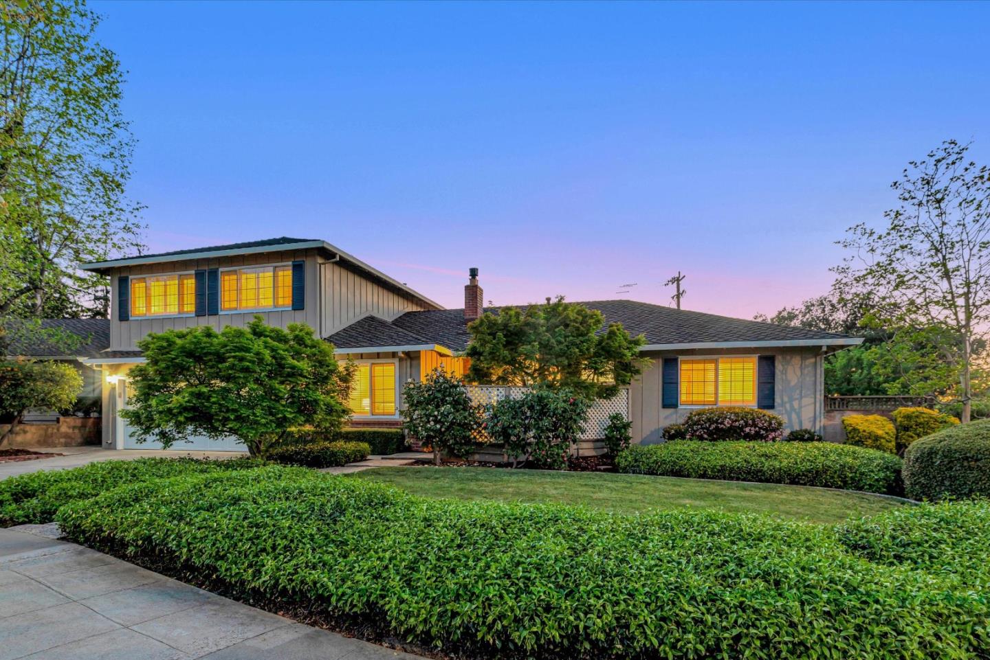 5451 Blossom Wood DR