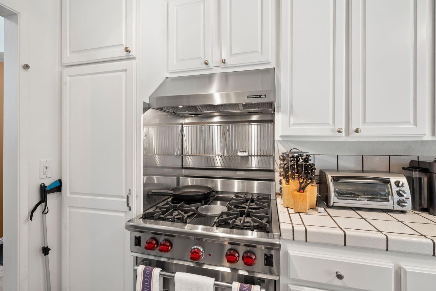 1360 Josselyn Canyon RD 21