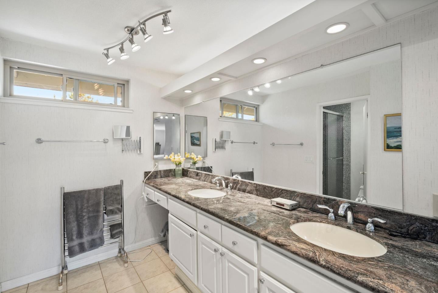 1360 Josselyn Canyon RD 21