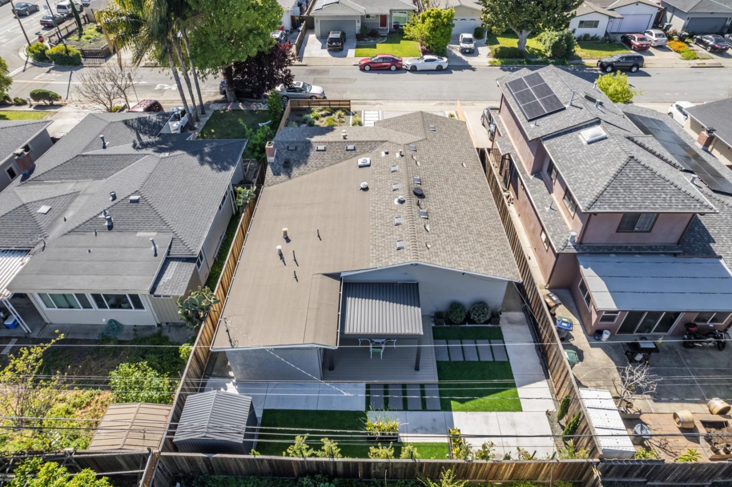 642 San Patricio AVE