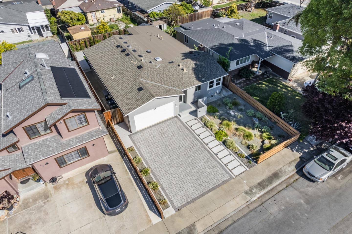 642 San Patricio AVE