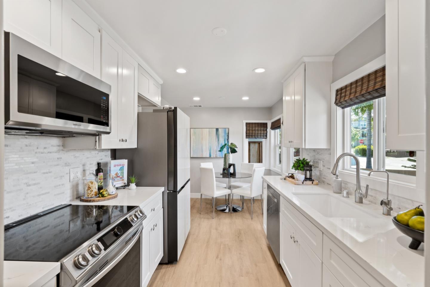 642 San Patricio AVE