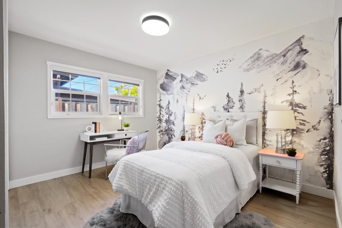 642 San Patricio AVE