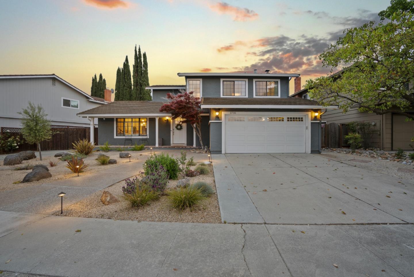 3736 Thousand Oaks DR