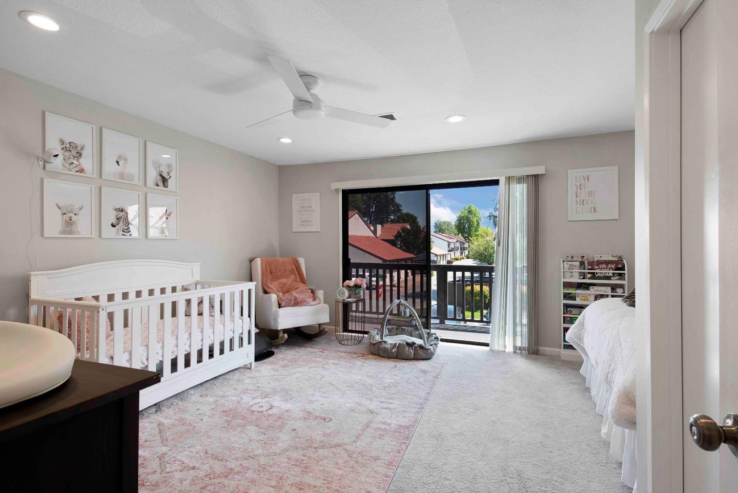 7077 Mount Vernon WAY