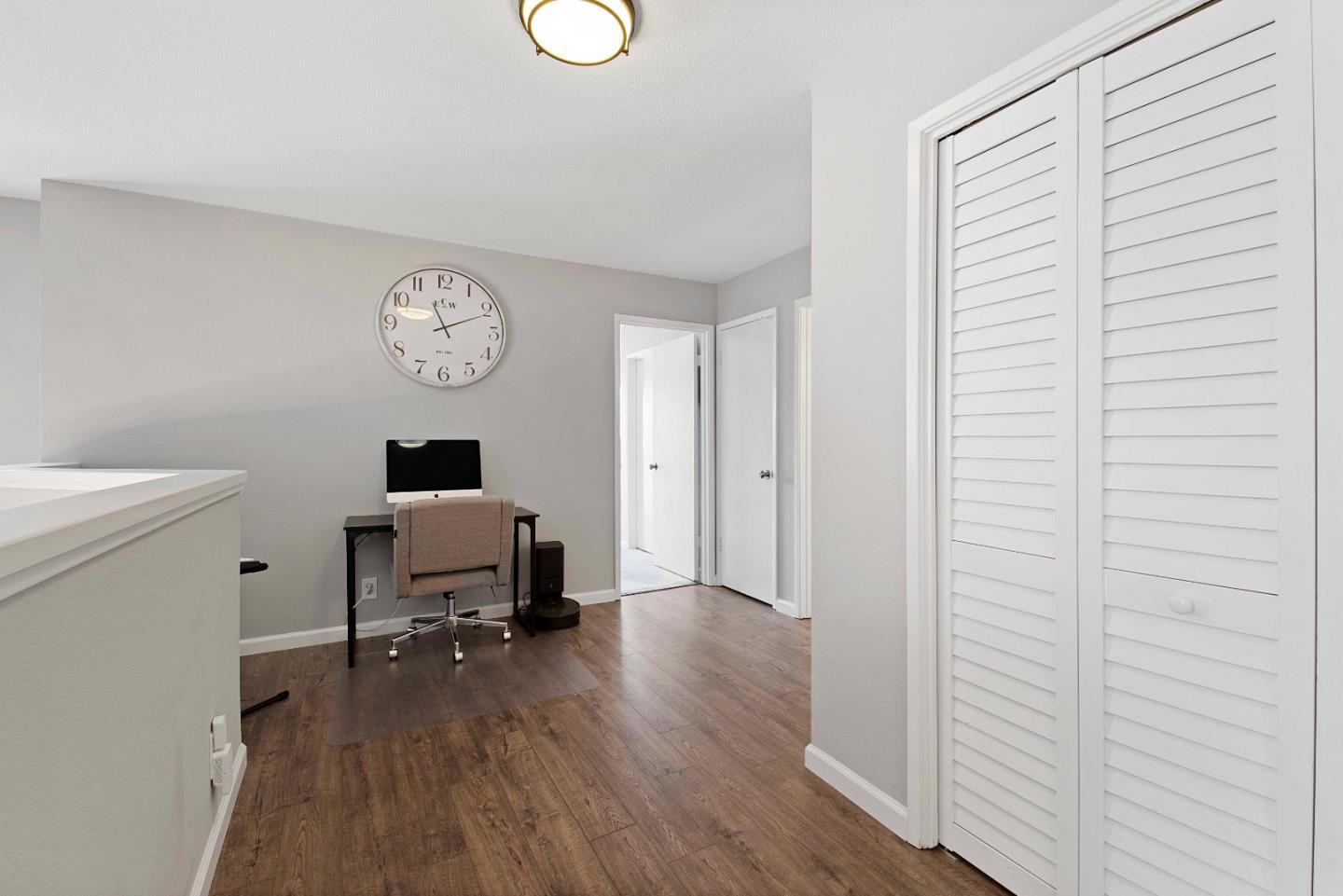 7077 Mount Vernon WAY