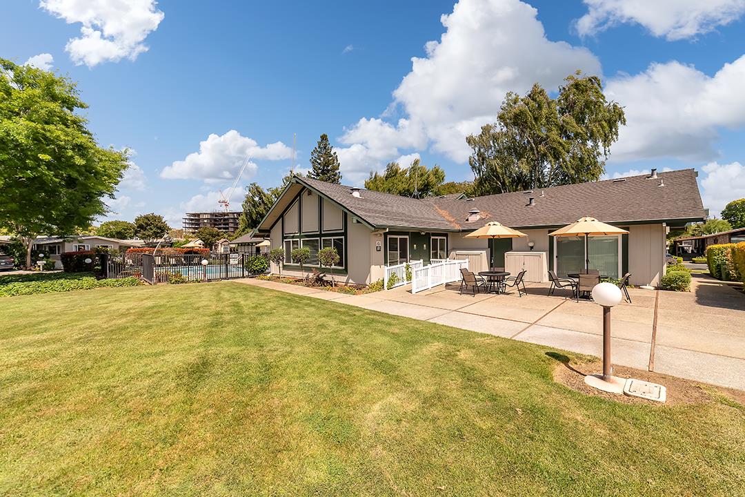 63 Quail Hollow DR 63