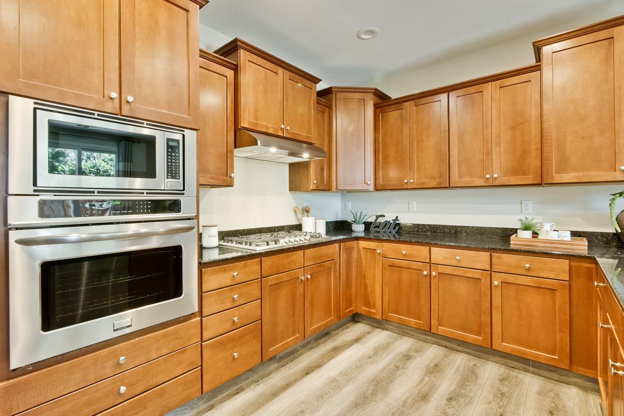 205 Rayos Del Sol DR