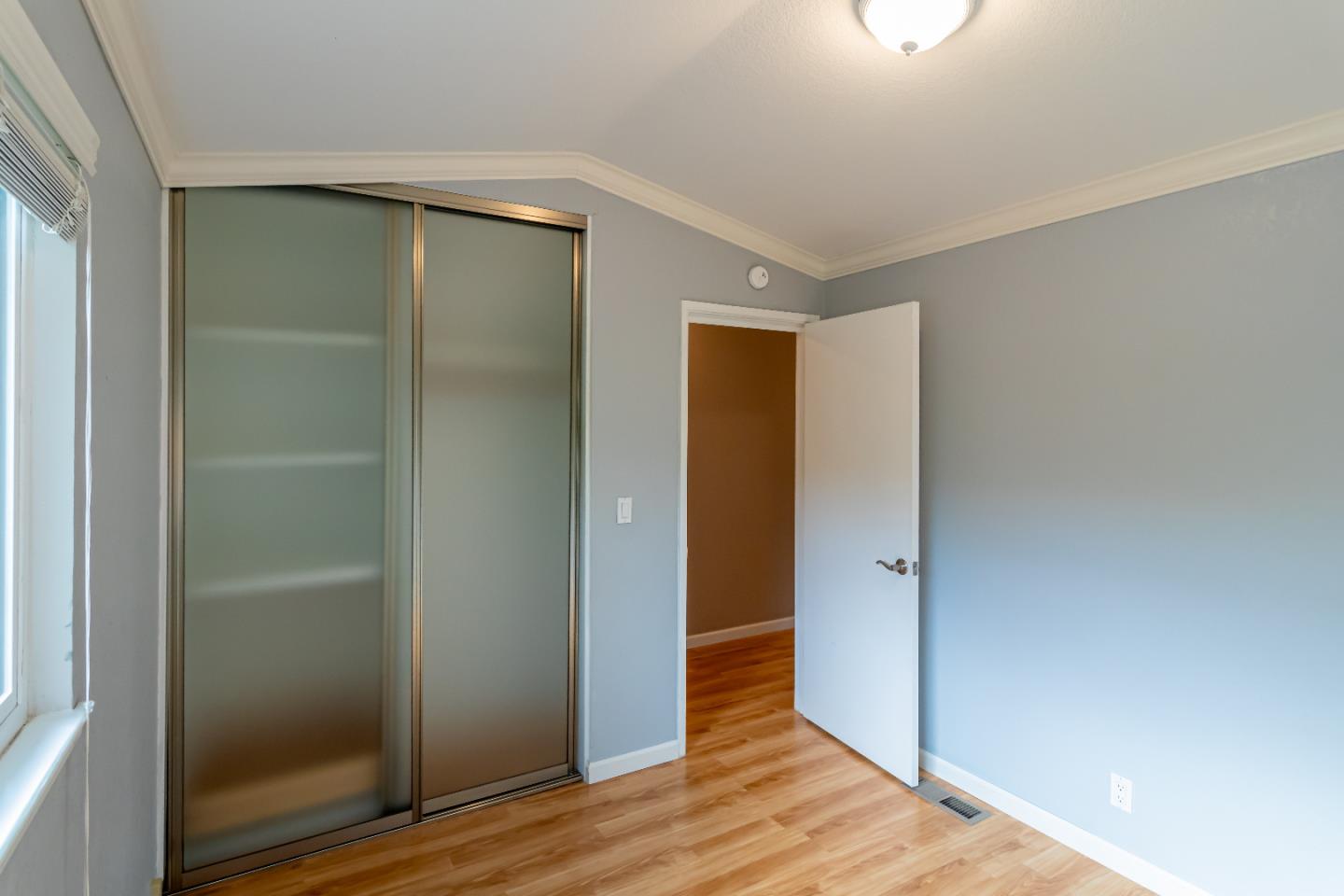 27 Terfidia LN